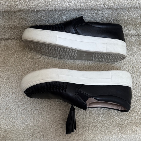 Vince Camuto Black Leather Loafers with Tassels - Picture 5 of 8